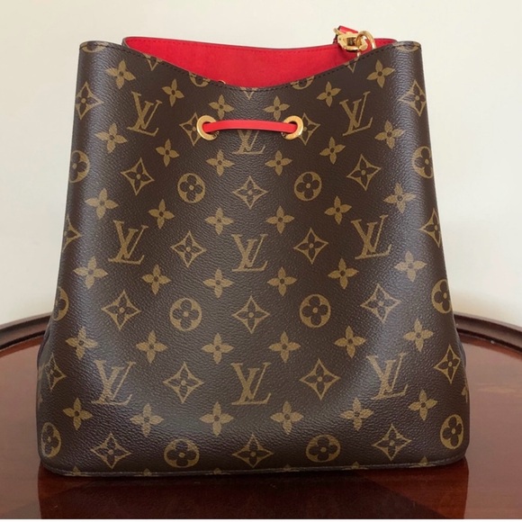 ONE DAY SALE! Louis Vuitton Neo Noe Red MM - Picture 13 of 14
